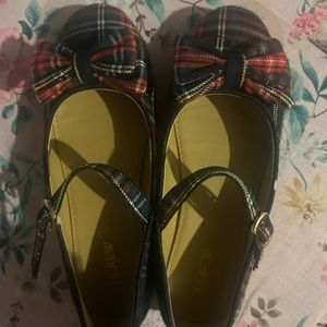 Girls tartan flats